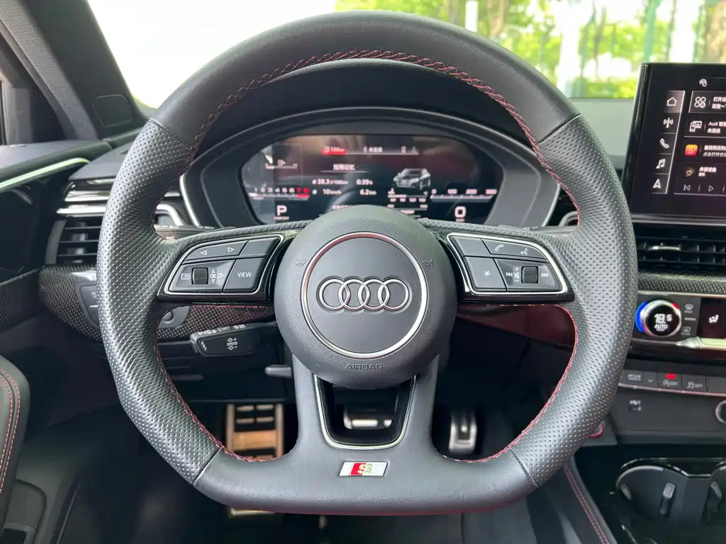 Audi S4 2024 — фото 16