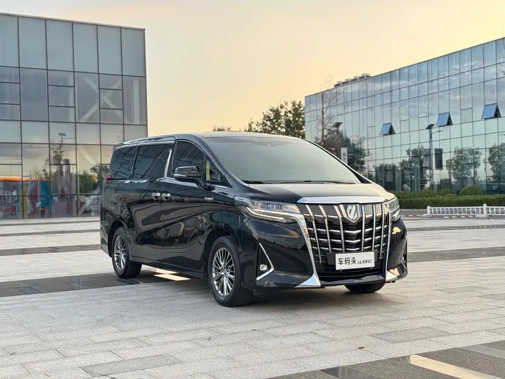Toyota Alphard 2021 — фото 4