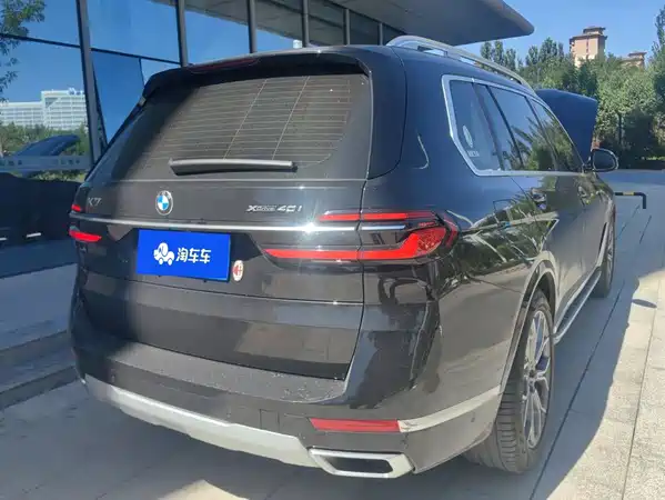 BMW X7 2024