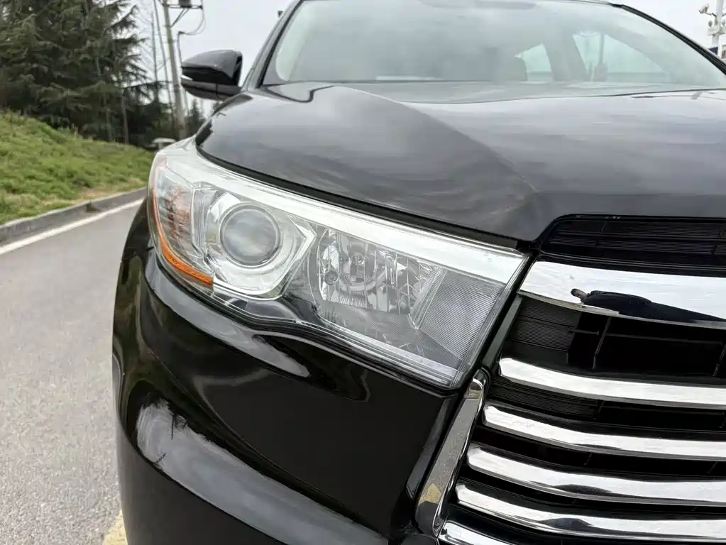 Toyota Highlander 2016 — фото 4