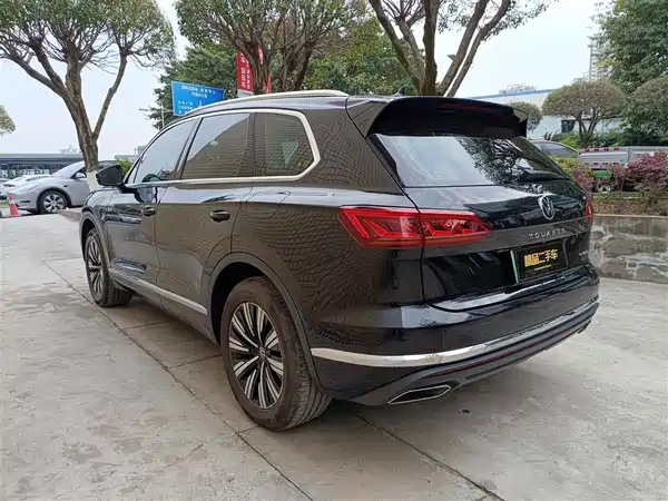 Volkswagen Touareg New Energy 2021