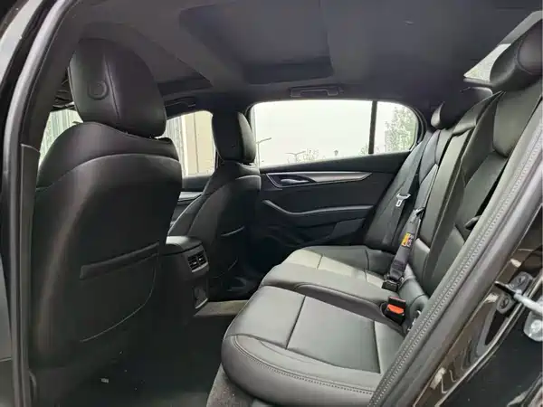 Cadillac CT5 2026