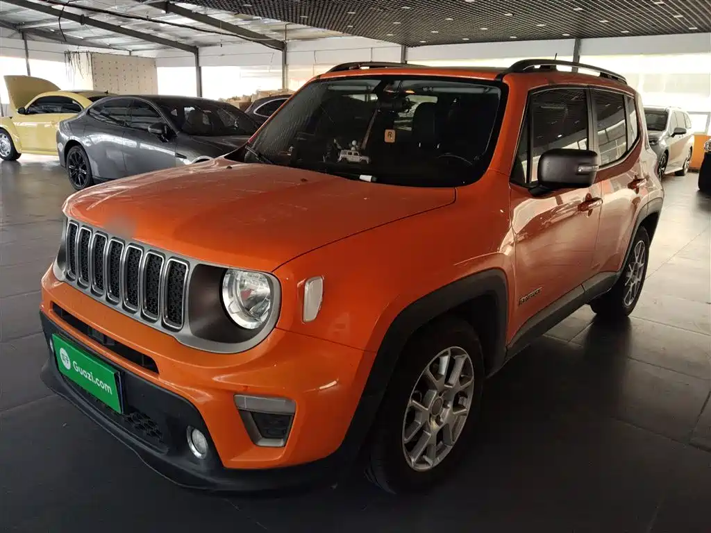 Jeep Renegade 2020 — фото 2