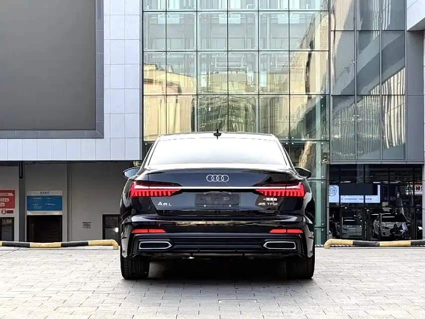 Audi A6L 2021 — фото 10