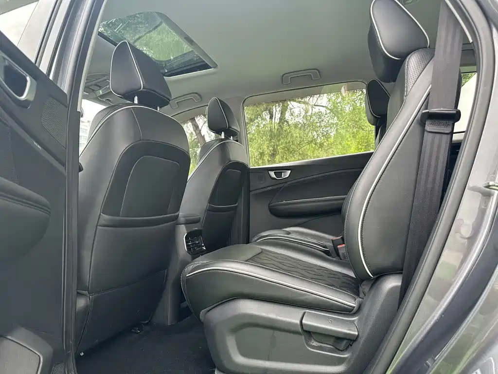 Wuling Jiachen 2022