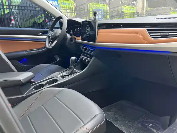 Volkswagen Bora 2023