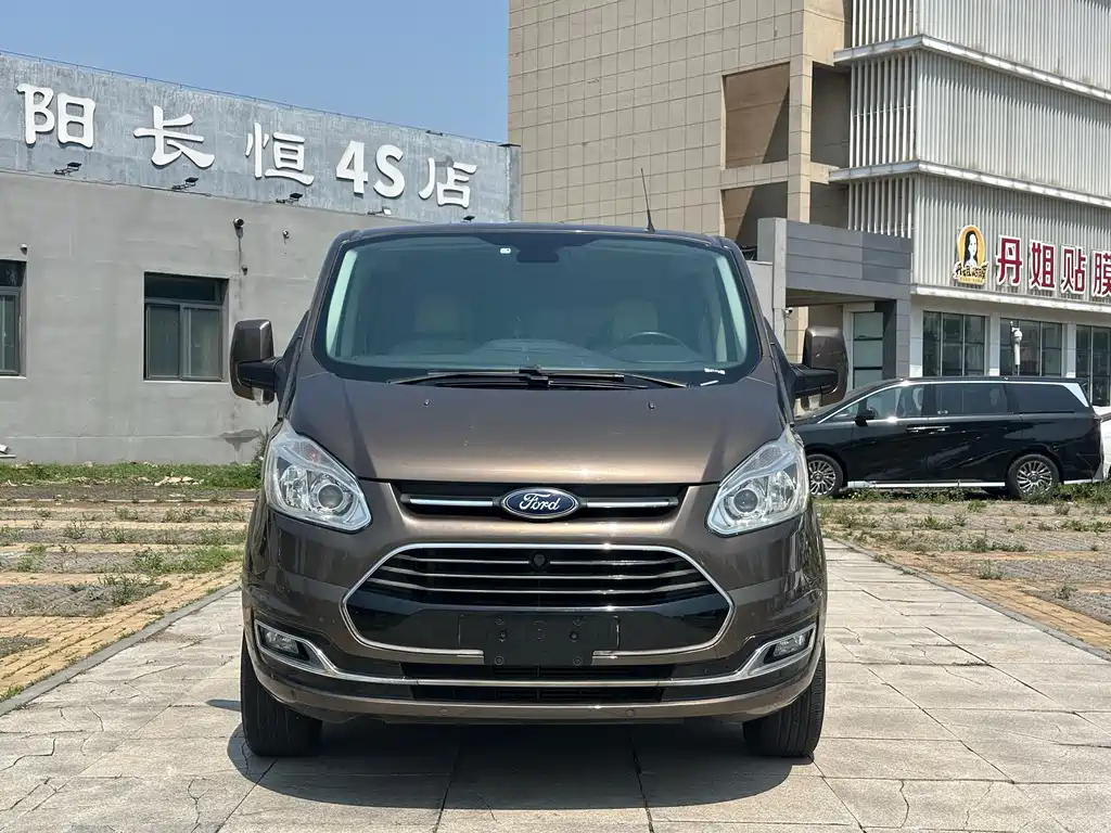 Ford Tourneo 2016 — фото 5