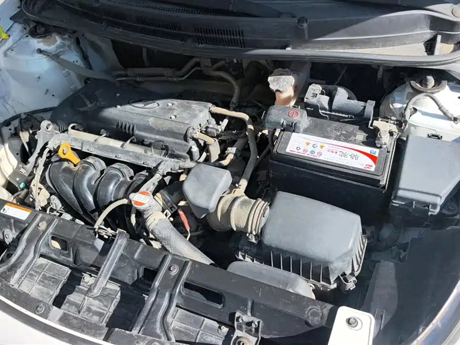 Hyundai Verna 2016 — фото 10