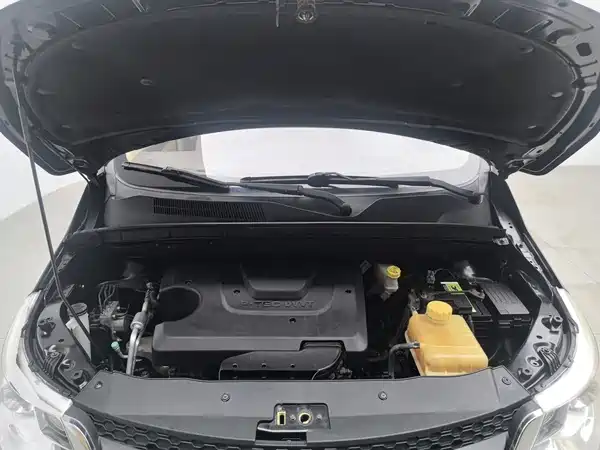 Baojun 730 2015