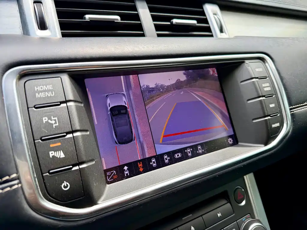 Land Rover Evoque 2013 — фото 16