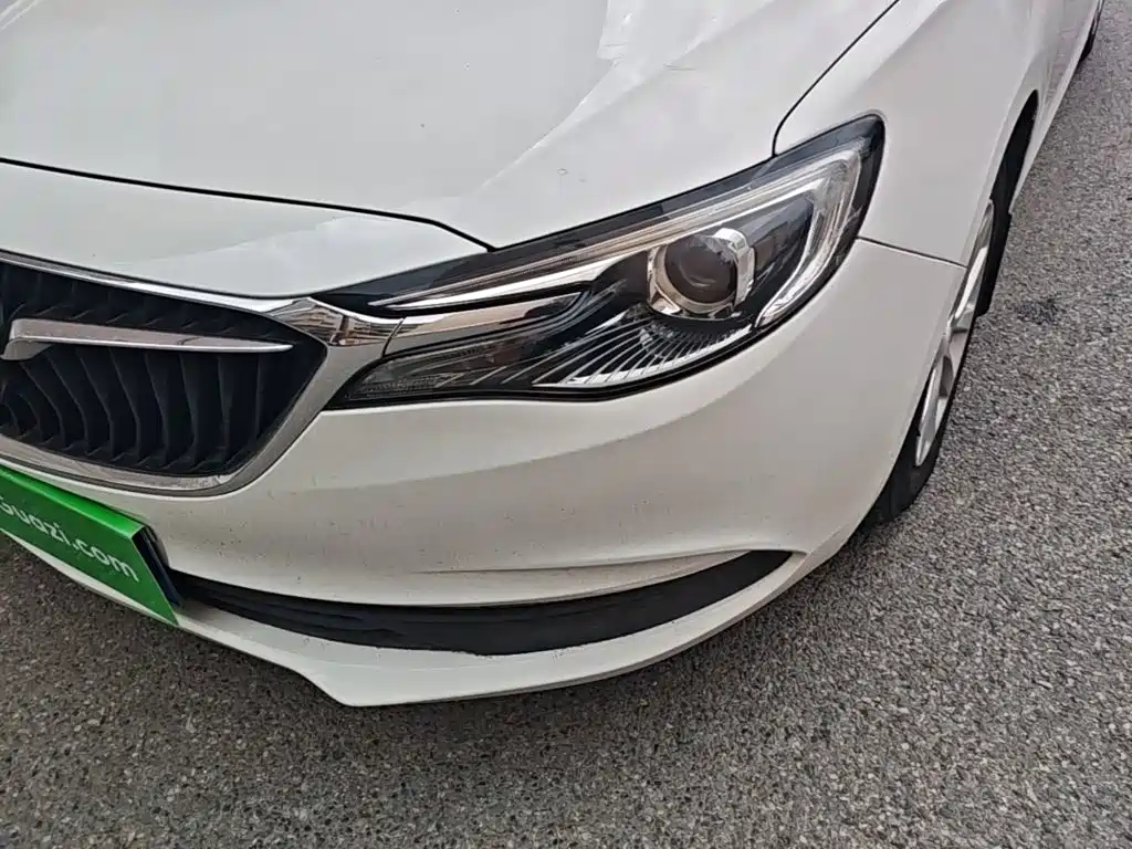 Buick Excelle 2017 — фото 24