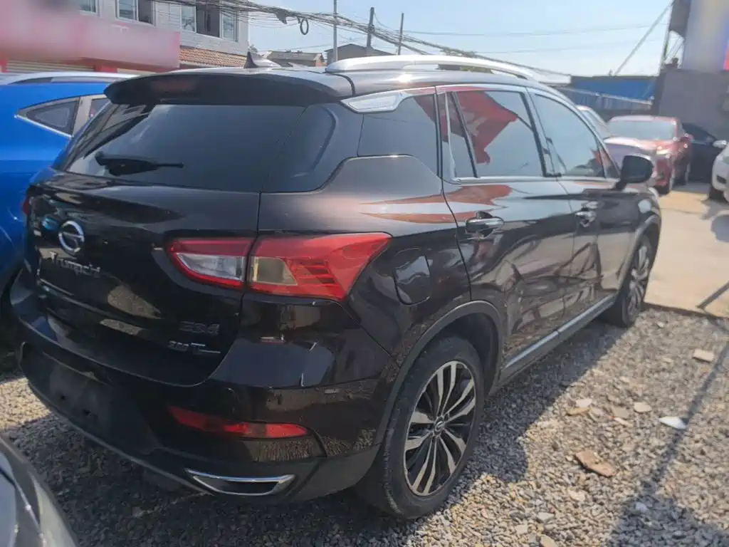 GAC Motor Trumpchi GS4 2015