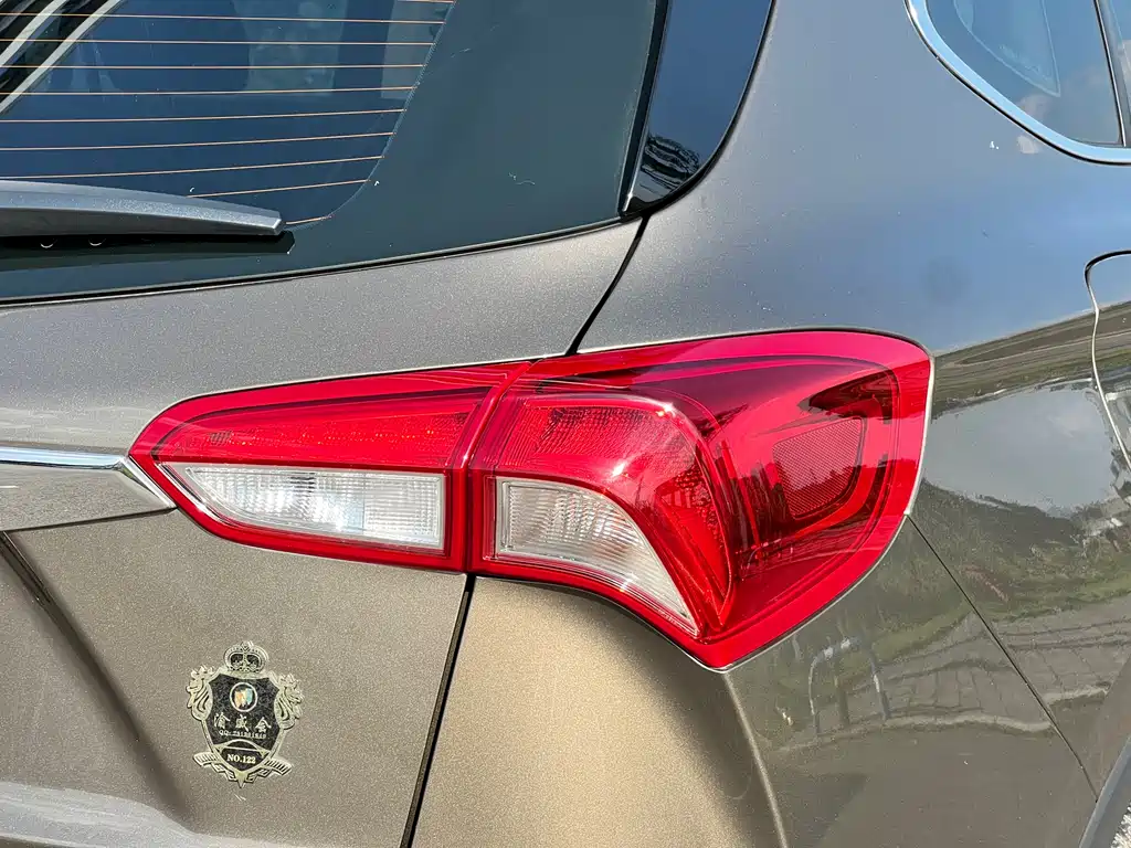 Buick Envision Plus 2019 — фото 15