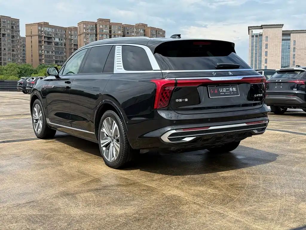 Hongqi E-HS9 2023
