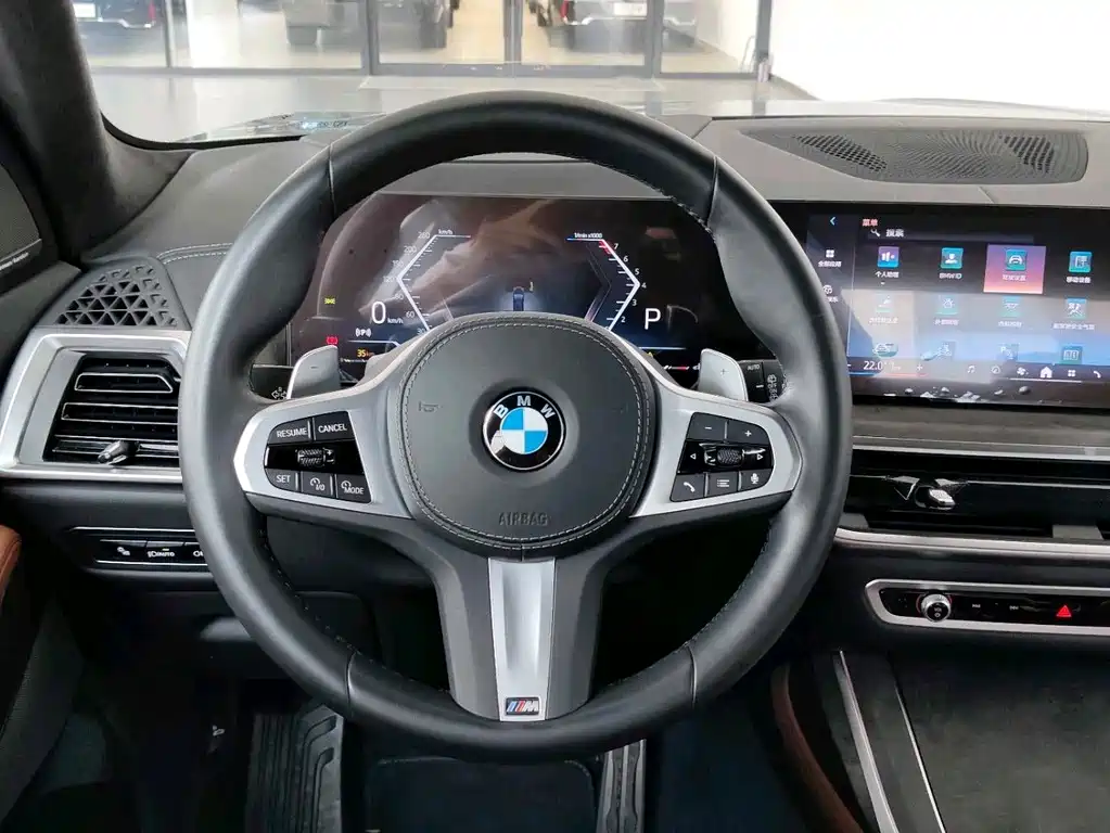 BMW X7 2026 — фото 9