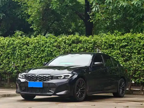 BMW 3 Series 2023
