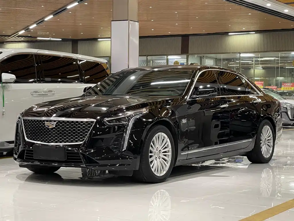 Cadillac CT6 2021 — фото 1