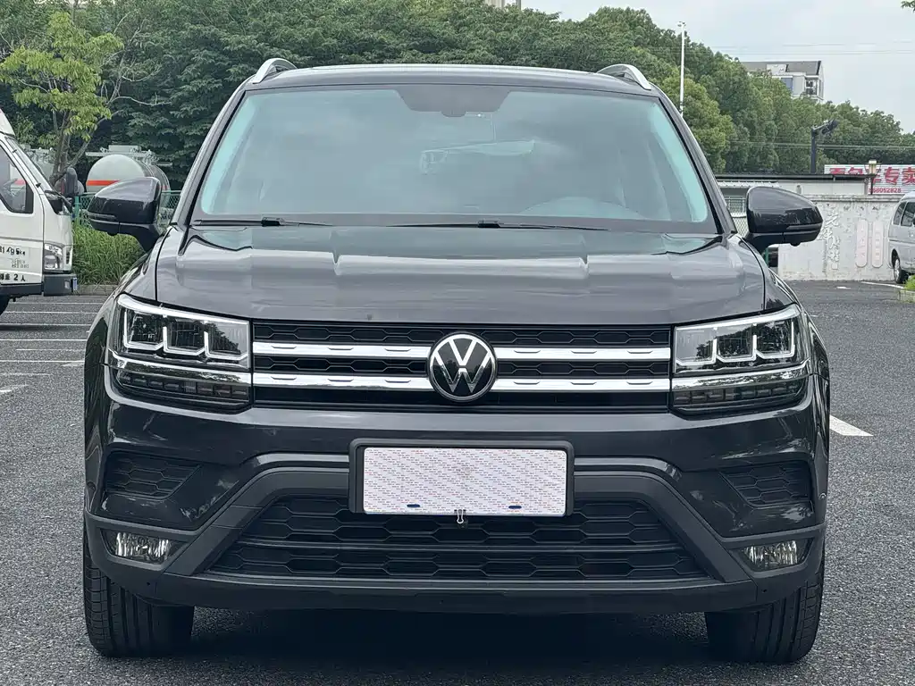 Volkswagen Tharu 2022 — фото 4