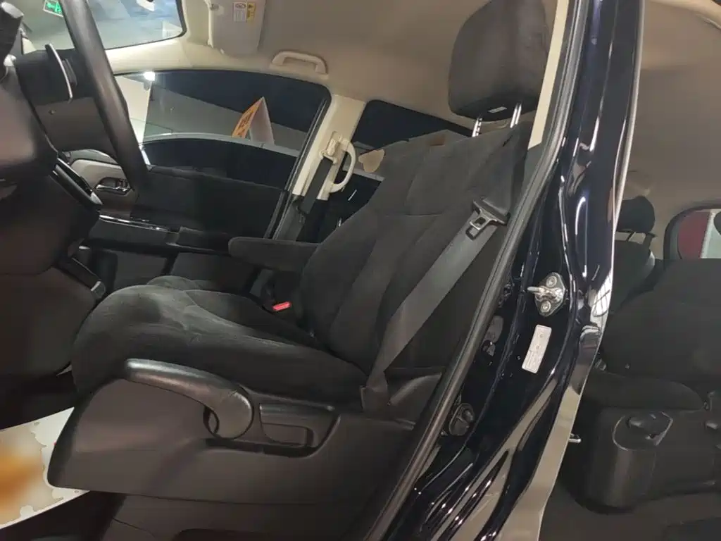 Honda Odyssey 2024 — фото 15