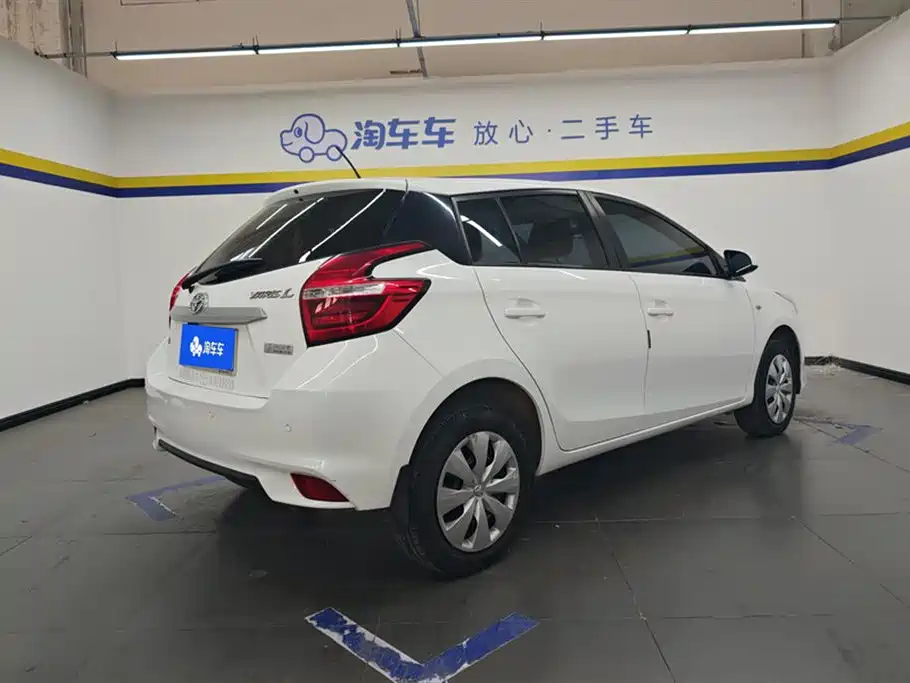 Toyota Yaris L 2018 — фото 3