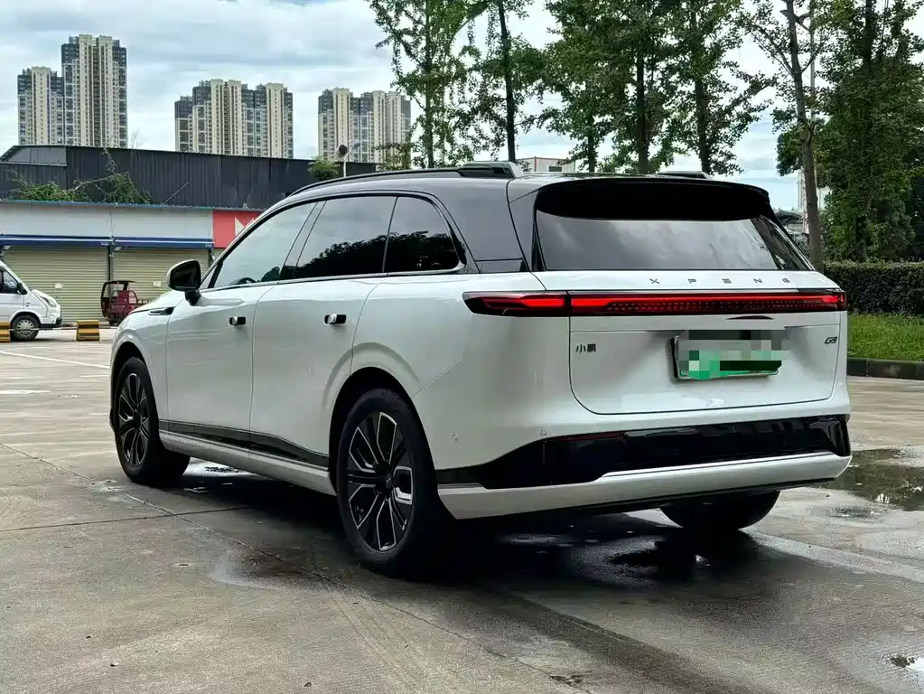 XPeng G9 2025