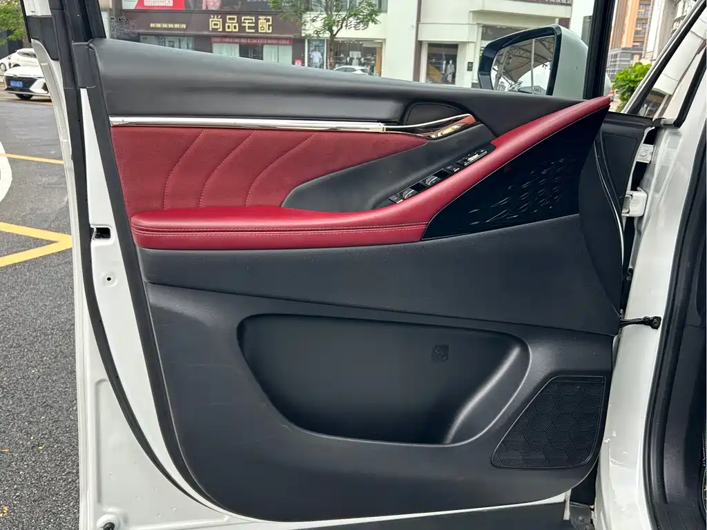 GAC Trumpchi M8 2023 — фото 11