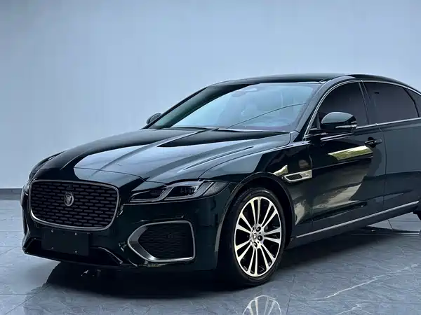 Jaguar XFL 2024