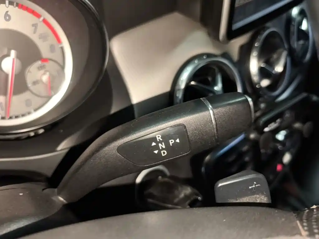 Mercedes-Benz GLA 2015 — фото 14