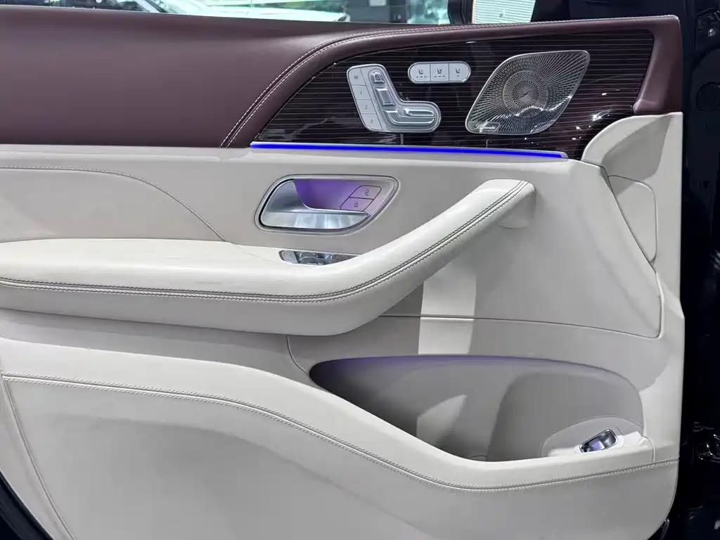 Mercedes-Benz GLS 2023 — фото 7