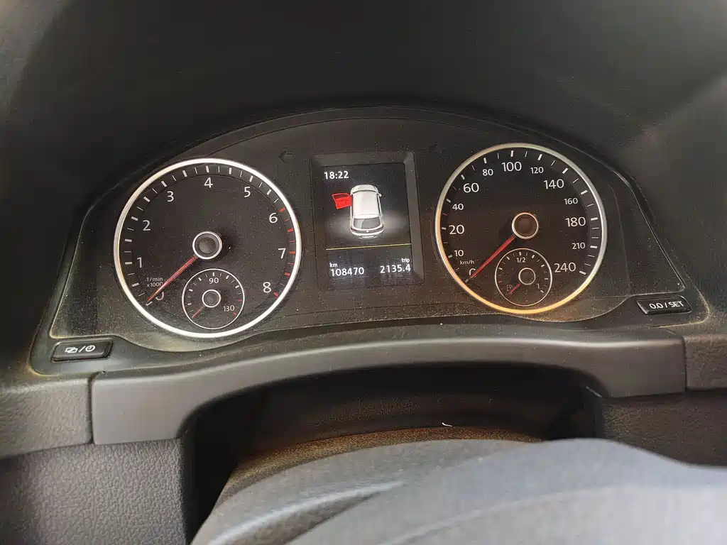 Volkswagen Tiguan 2015 — фото 10