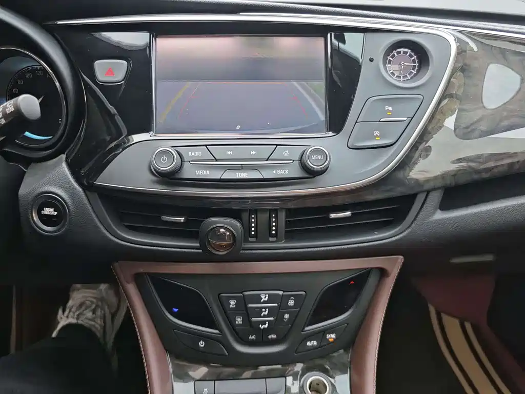 Buick Envision Plus 2015 — фото 14