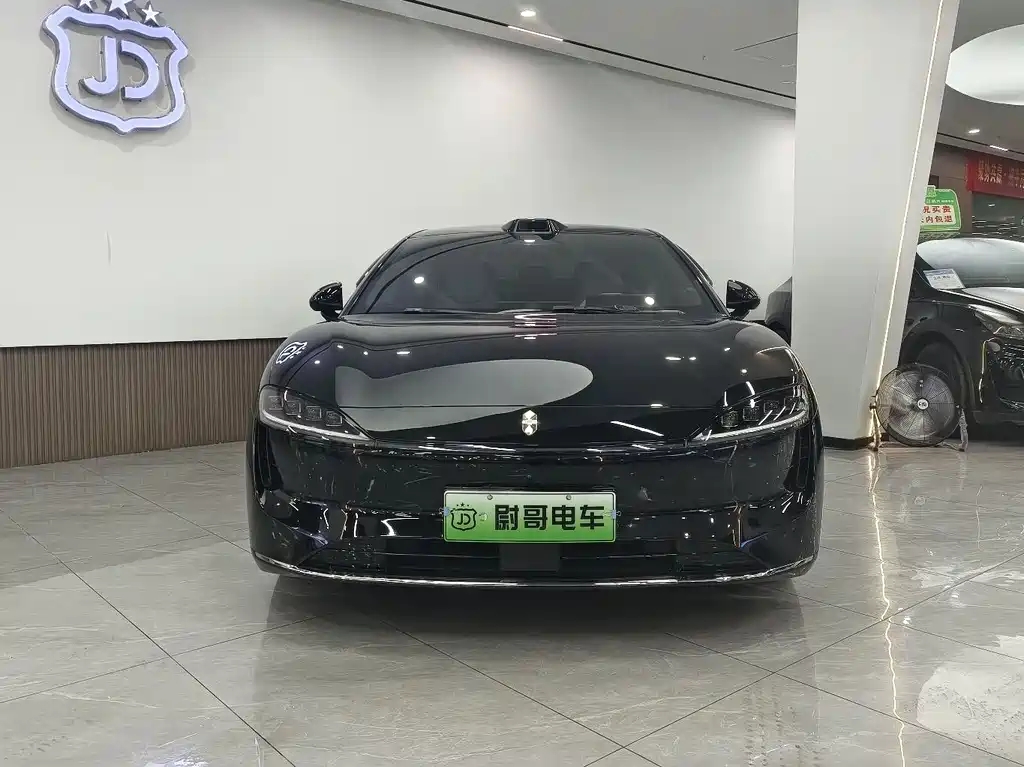 Luxeed Zhijie S7 2025
