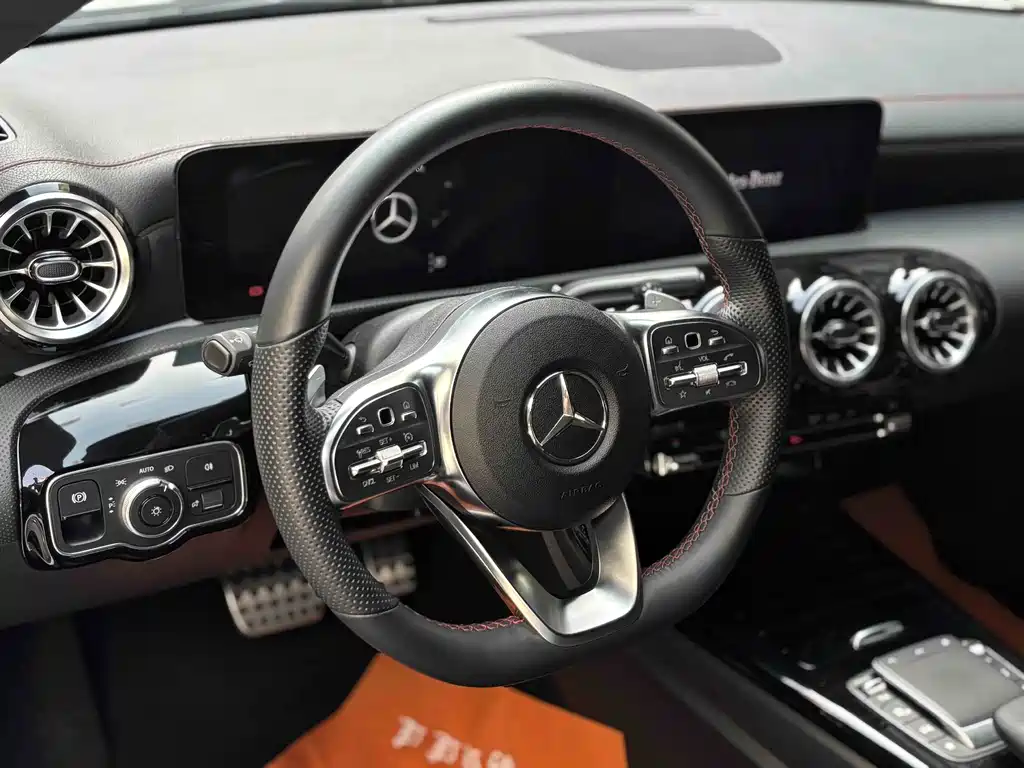 Mercedes-Benz CLA 2022 — фото 10
