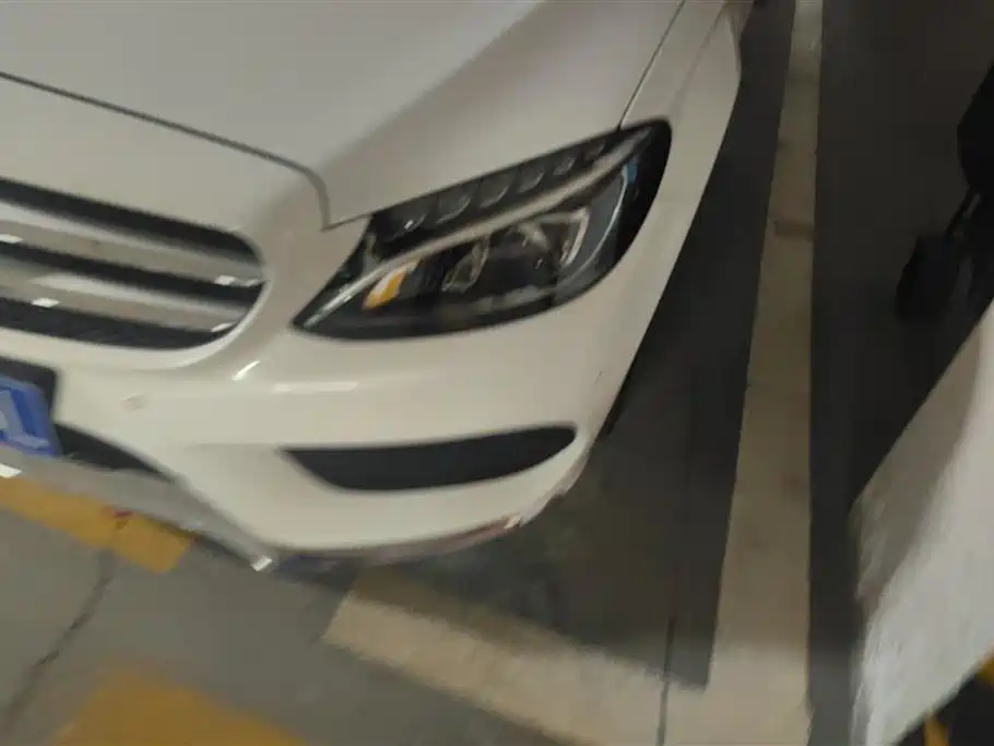 Mercedes-Benz C-Class 2017