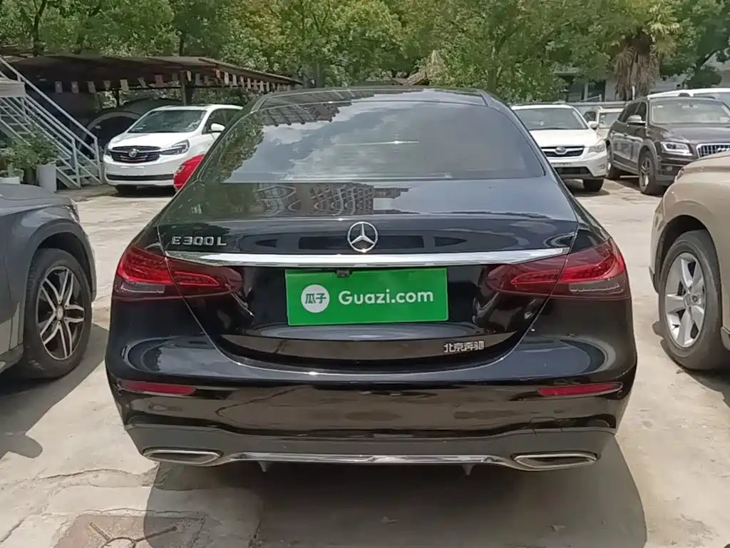 Mercedes-Benz E-Class 2021