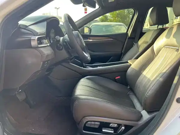 Mazda Atenza 2020