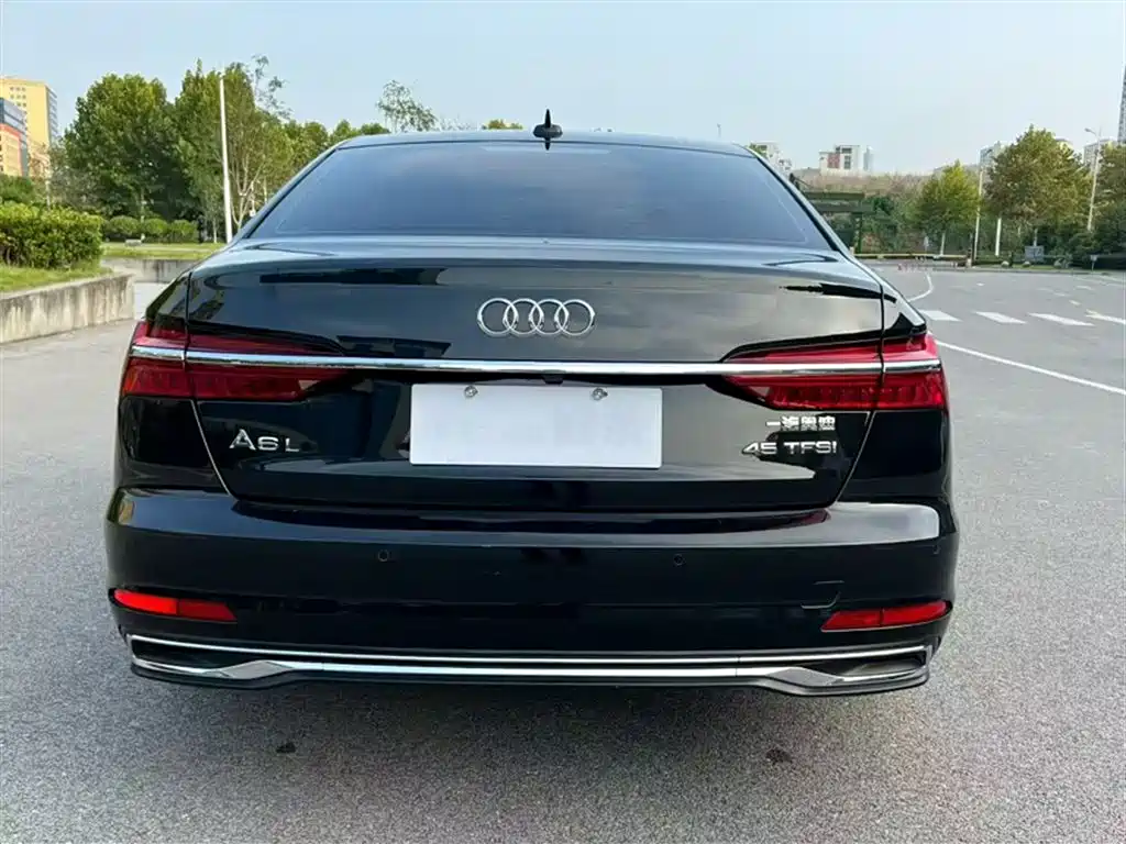 Audi A6L 2023 — фото 9