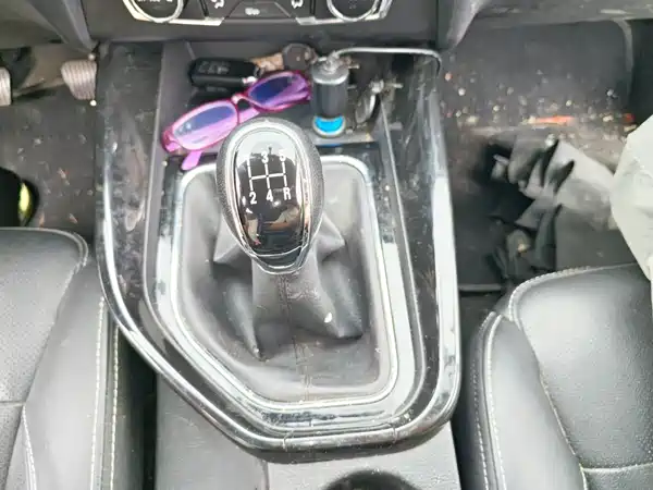 Dongfeng Scenery S560 2021
