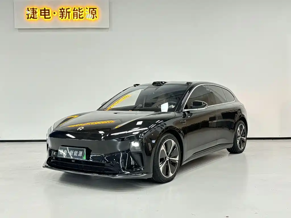 NIO ET5T 2024