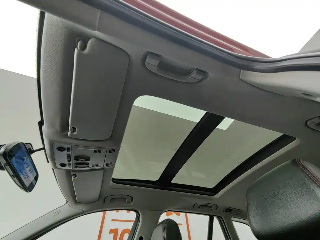 BMW X1 2014 — фото 14