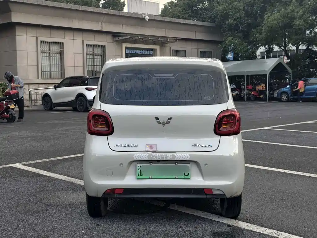 Wuling Hongguang MINIEV 2025