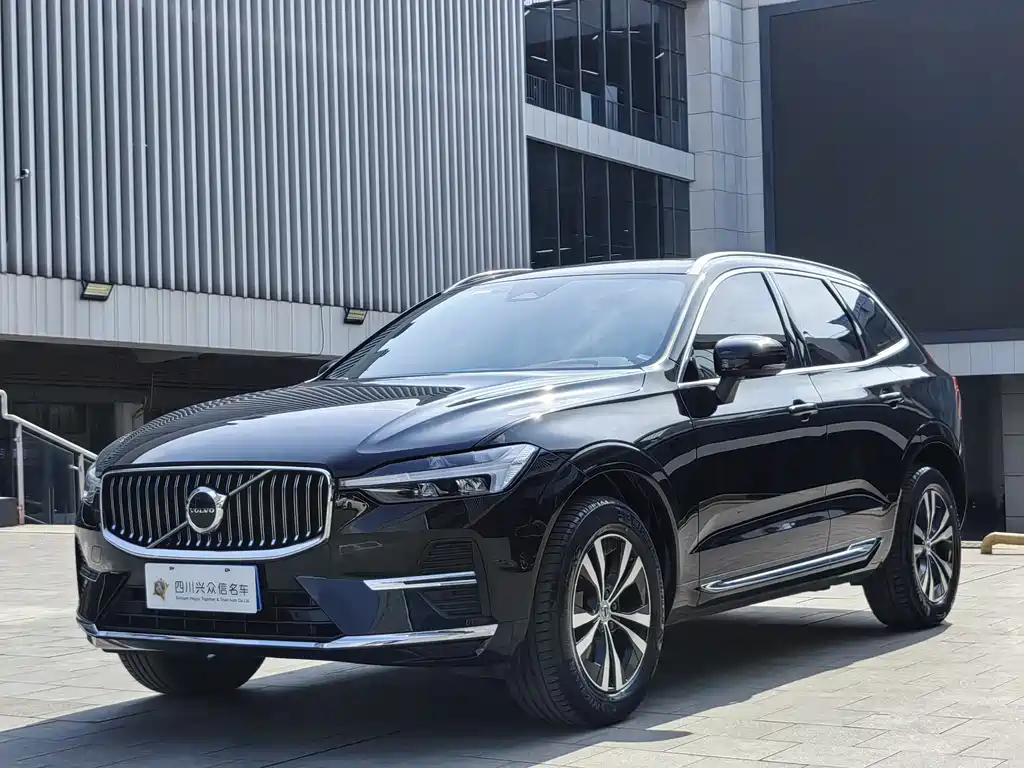 Volvo XC60 2024 — фото 2
