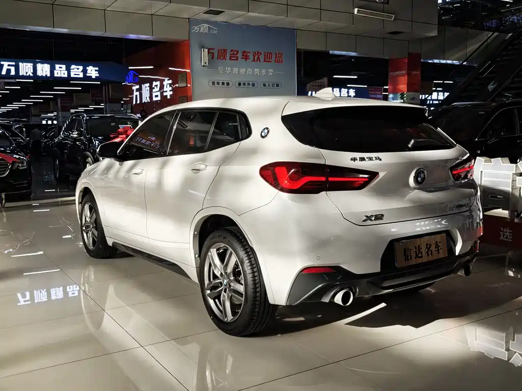 BMW X2 2023 — фото 15