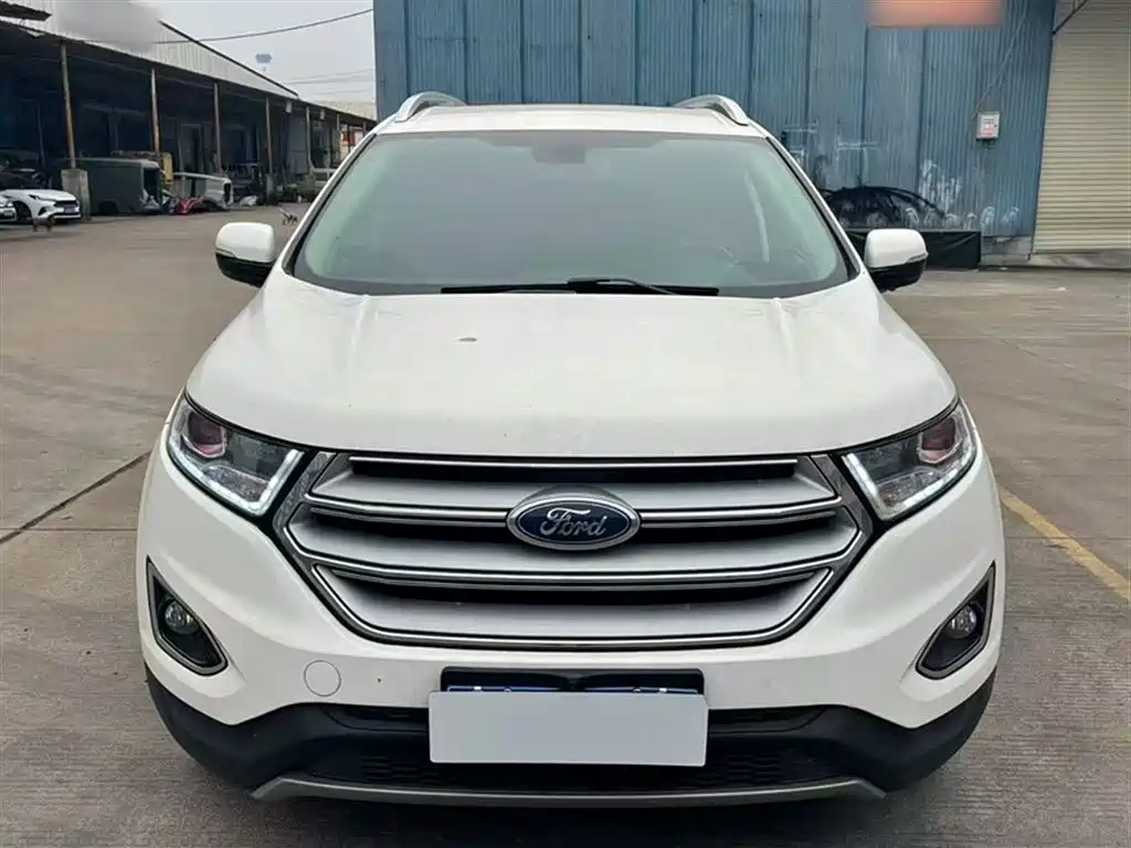 Ford Edge 2017 — фото 3