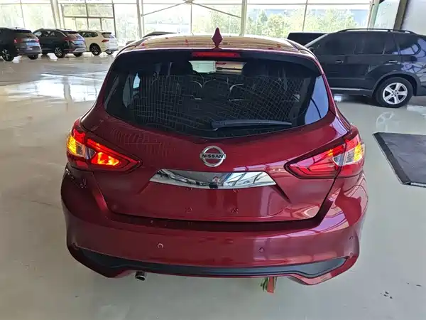 Nissan Tiida 2021
