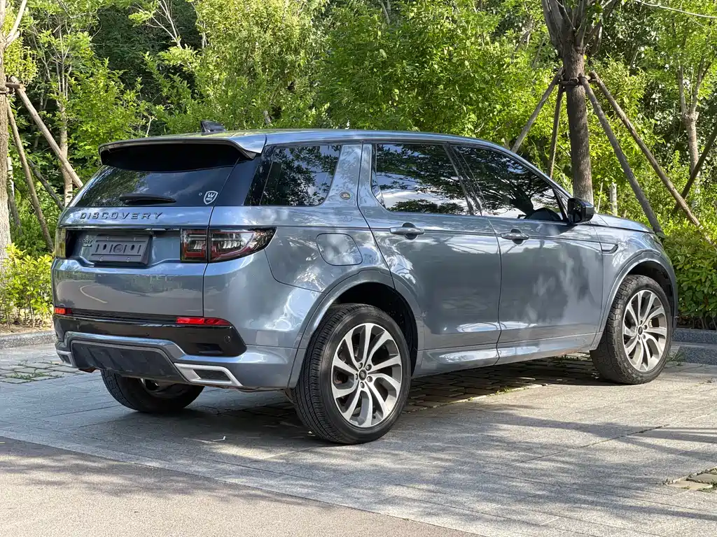 Land Rover Discovery Sport 2021 — фото 10