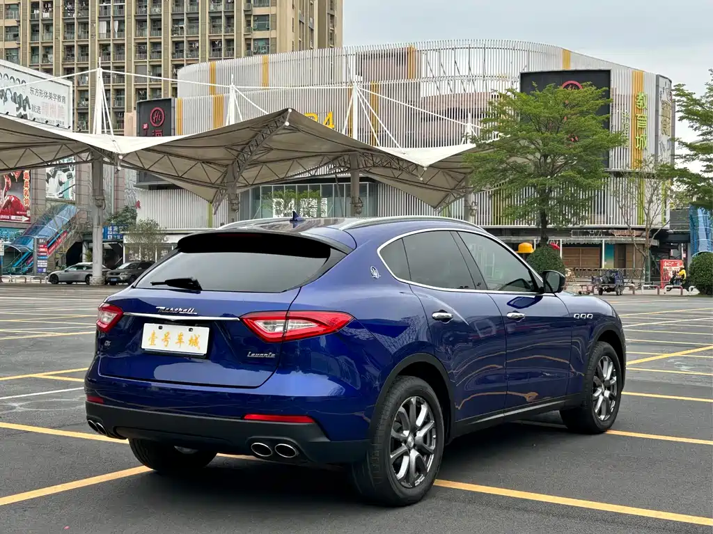 Maserati Levante 2020 — фото 5