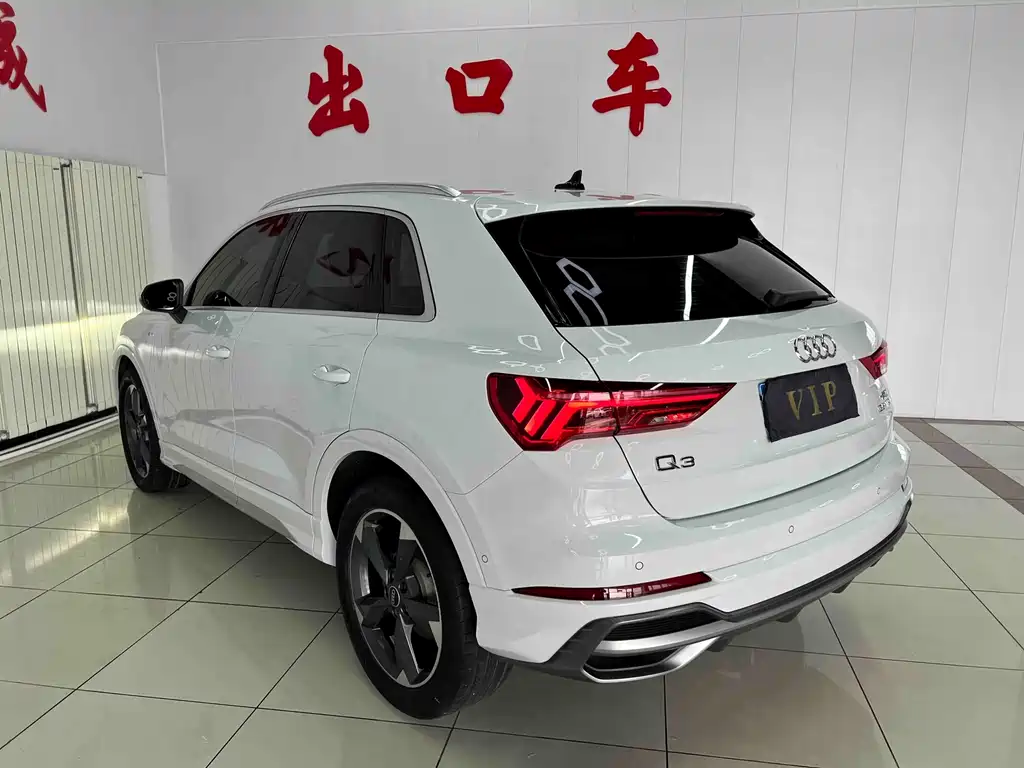 Audi Q3 2022