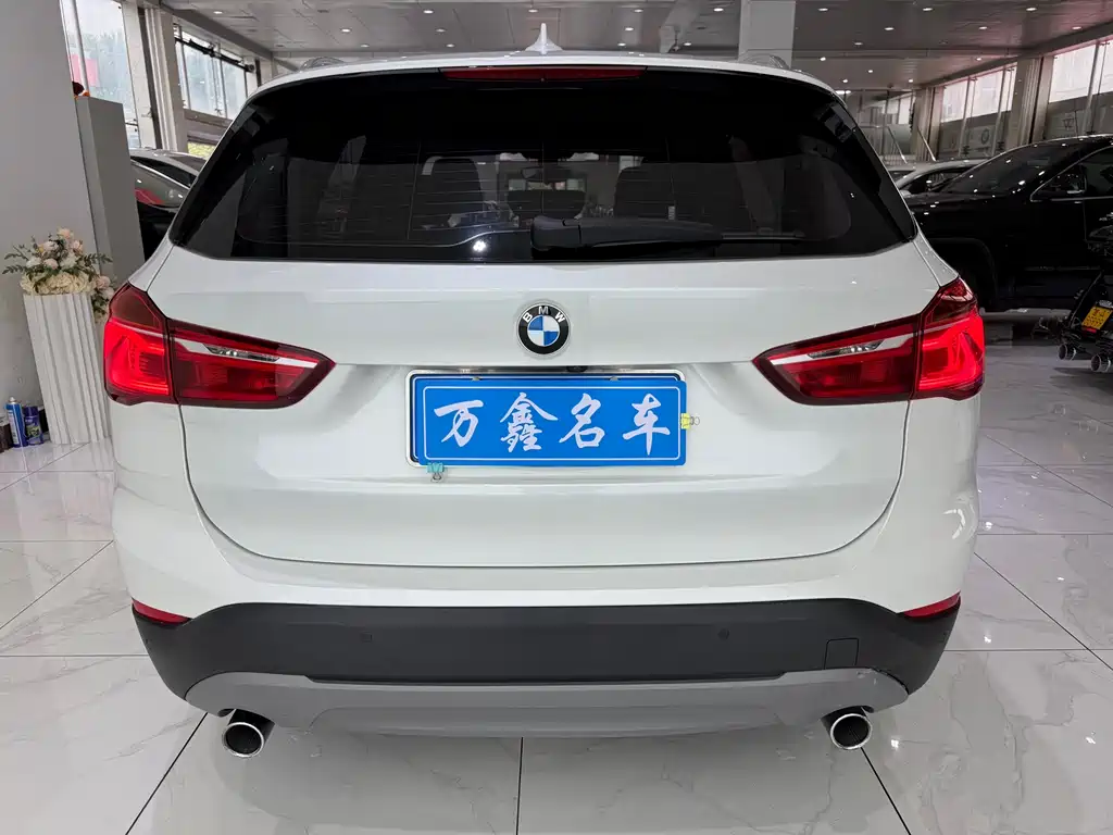 BMW X1 2017 — фото 17