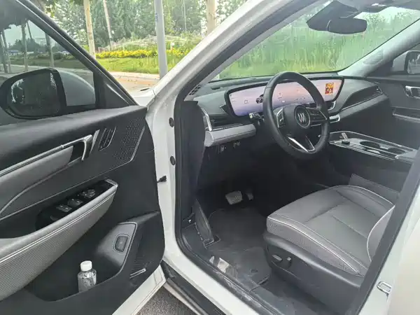 Buick E5 2025